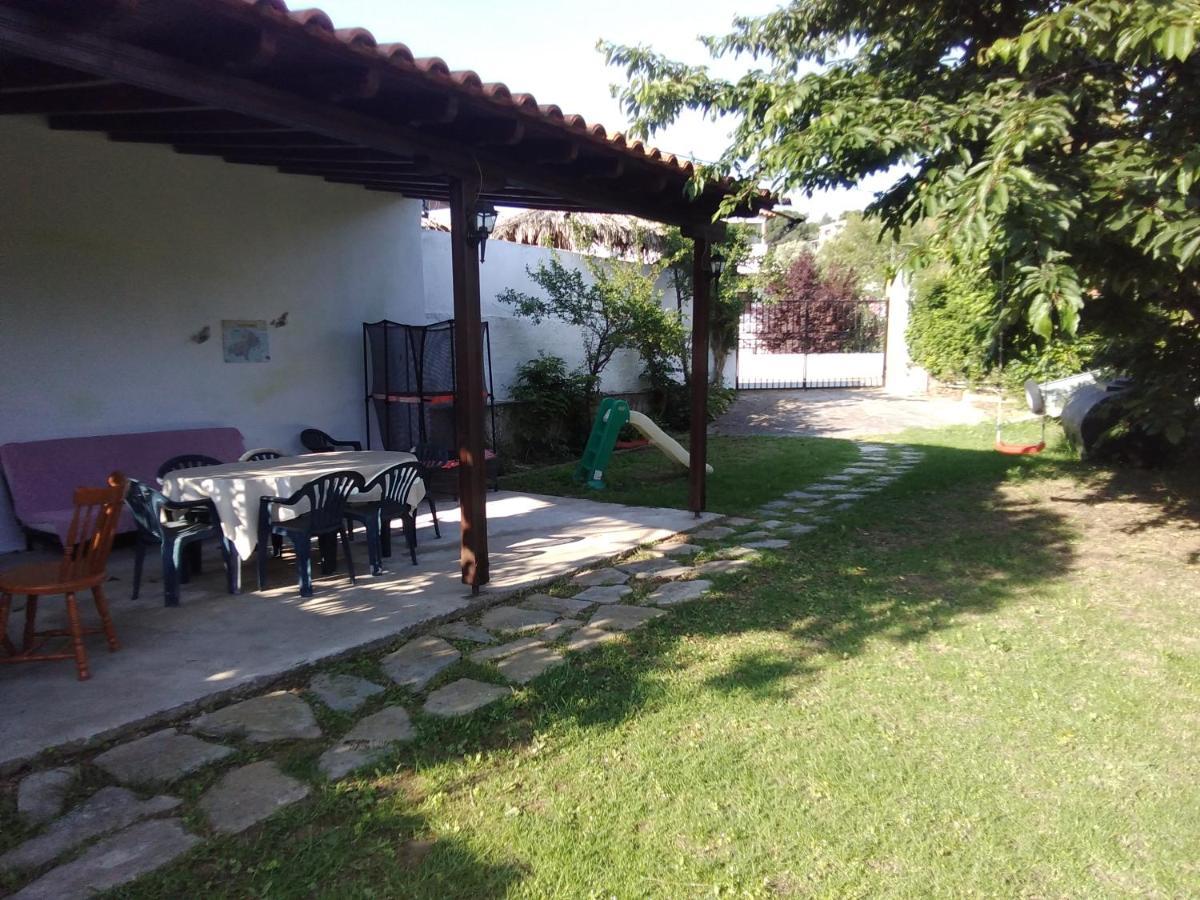 Villa Ourania Troulos Exterior photo